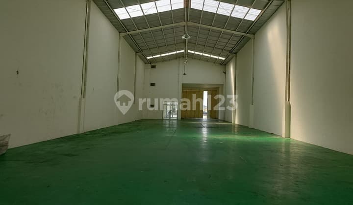 di Delta Commercial Park ; DCP Lippo Cikarang, Lippo Cikarang Gudang 400 m² HGB - Hak Guna Bangun Unfurnished
