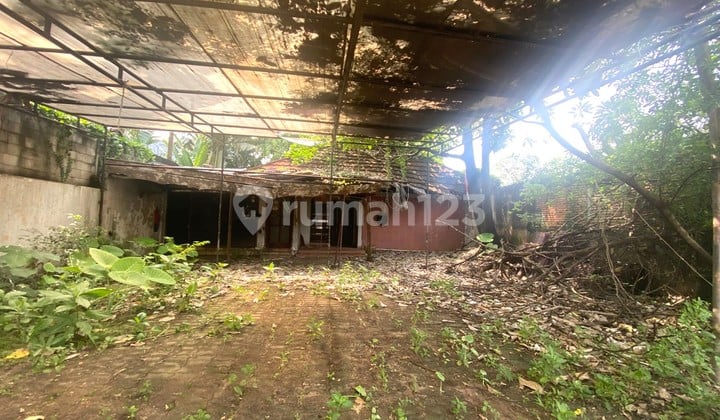Rumah Lama Bangka Prime Location Beda Tipis NJOP