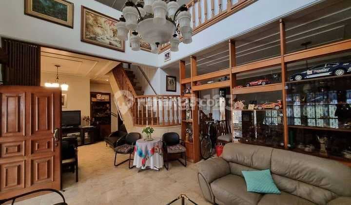 Rumah 2 Lantai Furnished di Komplek Agrowisata Pesanggrahan Jaksel