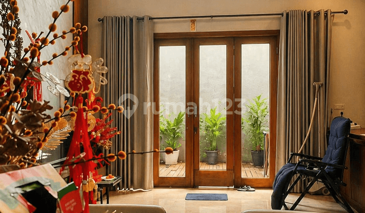 Luxury Corner House At East Terrace Metland Cyber Puri - Private Cluster, Premium Marble Interior