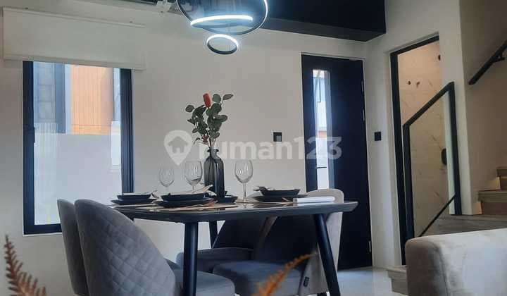 Rumah 2 lantai Gaya Jepang di Sawangan Tahan Gempa, DP 0% All In!