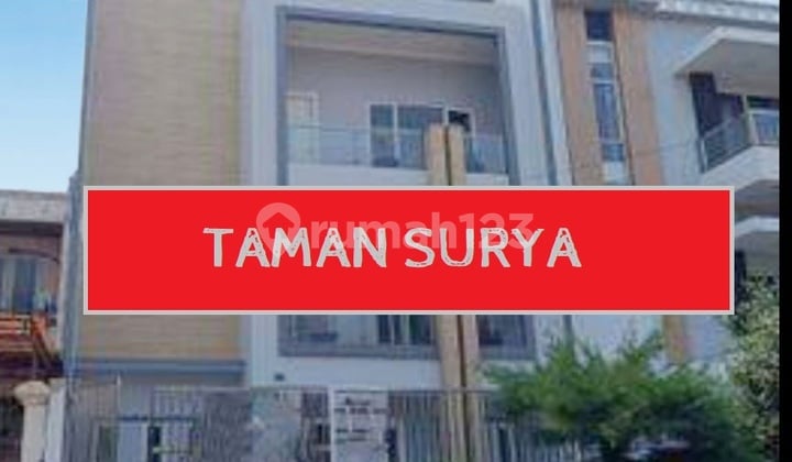 Rumah Mewah Minimalis Modern 3,5 lantai + Rooftop Kawasan Premium