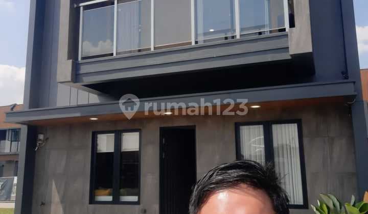 Rumah 2 lantai Gaya Jepang di Sawangan Tahan Gempa, DP 0% All In!