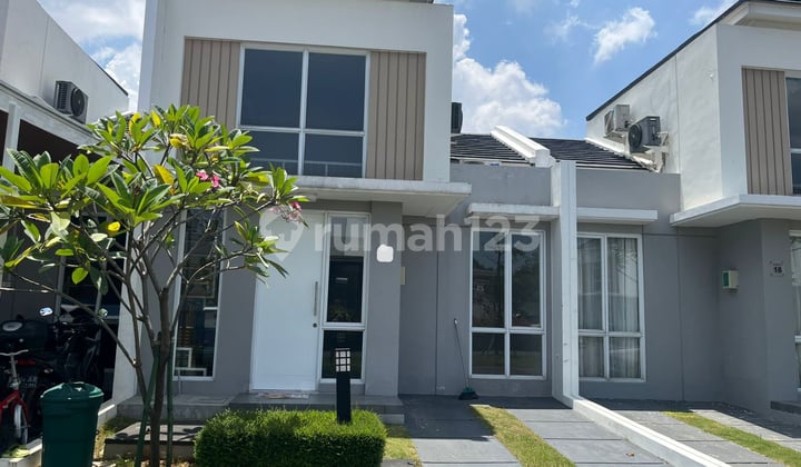 Cluster Canna @ Paramount Petals, Include Mezzanine