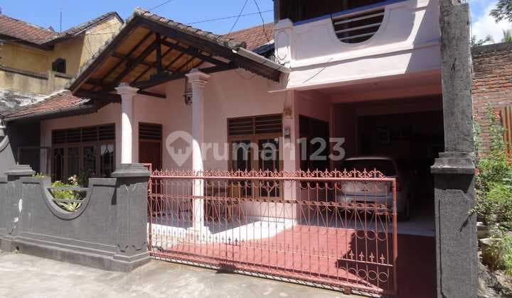 Rumah View Sawah dan Sungai di Belega, Blahbatuh, Gianyar