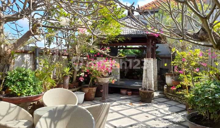 Rumah 2 lantai di Jalan Kerta Husada Sidakarya Denpasar Selatan