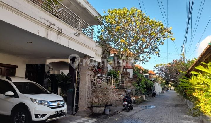 Rumah Bagus SHM Perum 1 Gate Dekat INSTIKI dan UNDIKNAS