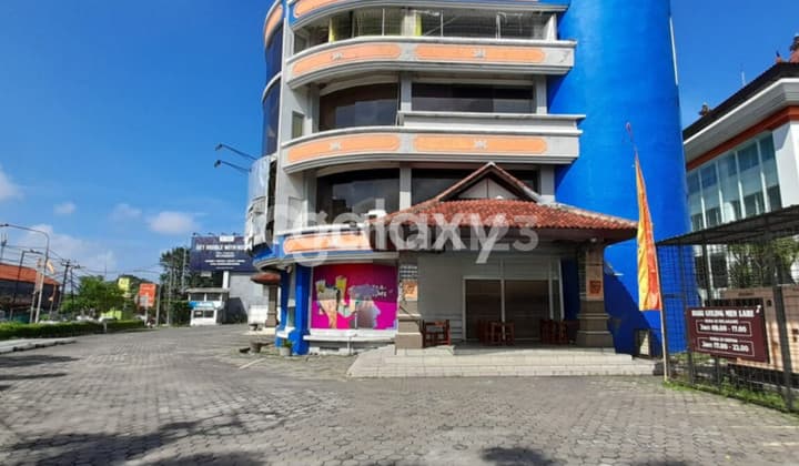 GEDUNG SIMPANG GATSU TENGAH - COKROAMINOTODENPASAR, BALI