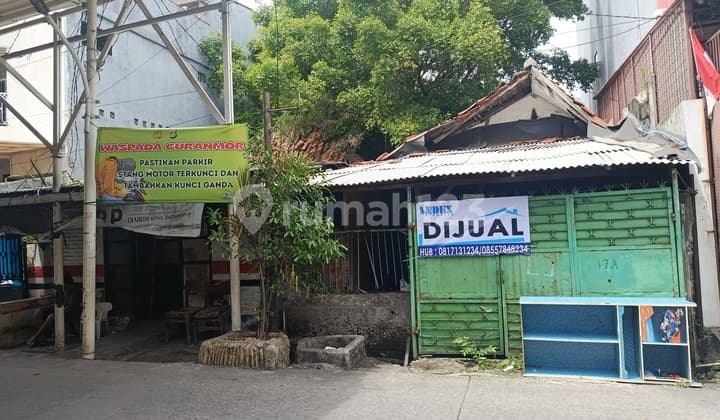 Rumah Lama Hitung Tanah Nuansa Islami Di Jakarta Kota