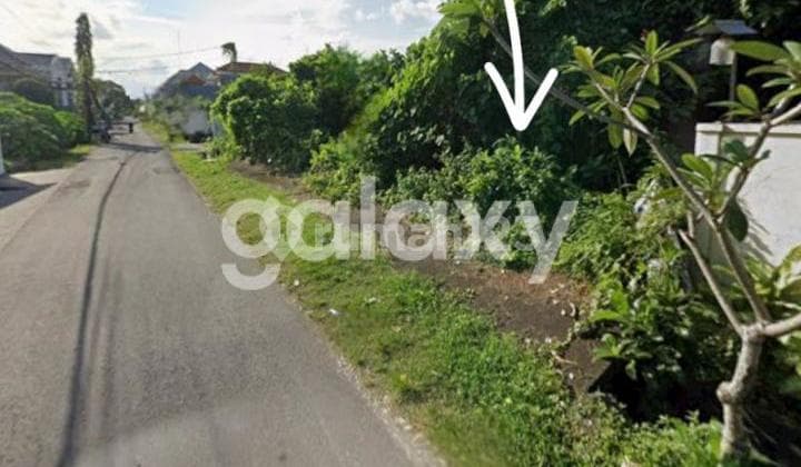 Tanah Strategis Lokasi Premium di Dewi Sri Kuta Badung, Bali