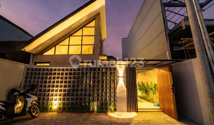 Industrial Strategic Modern Villa Gunung Salak Kerobokan Bali