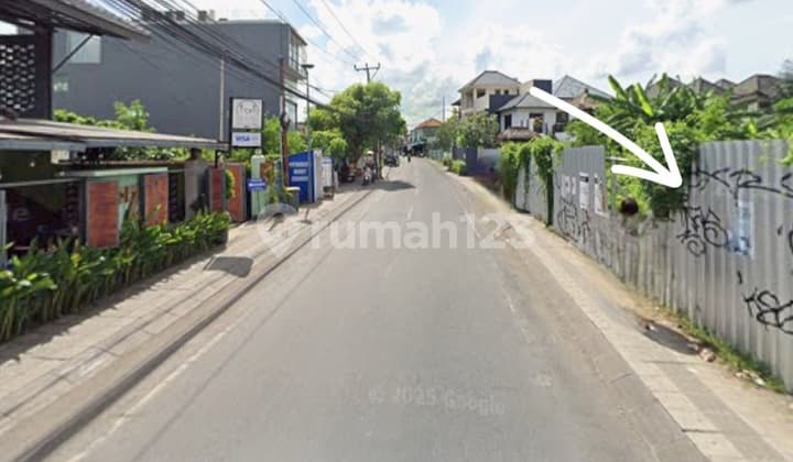 Tanah Premium Komersil Strategis Pantai Batu Mejan Canggu Bali