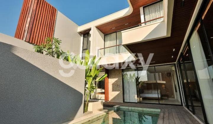 Villa Tropis Modern Minimalis Dekat Canggu di Buduk Mengwi Badung, Bali