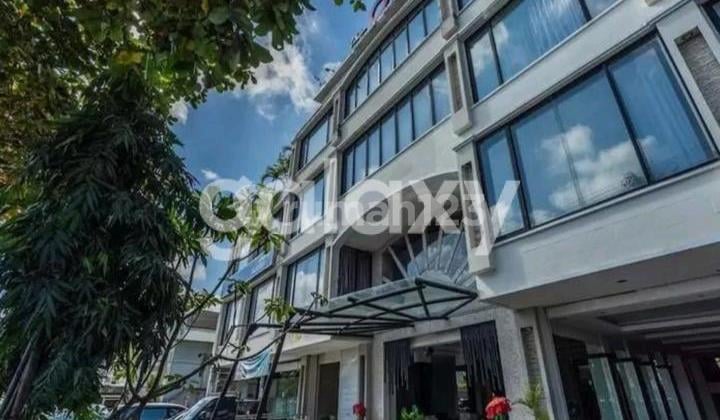 3-Star Hotel Strategically Located in Kuta Sunset Road CBD