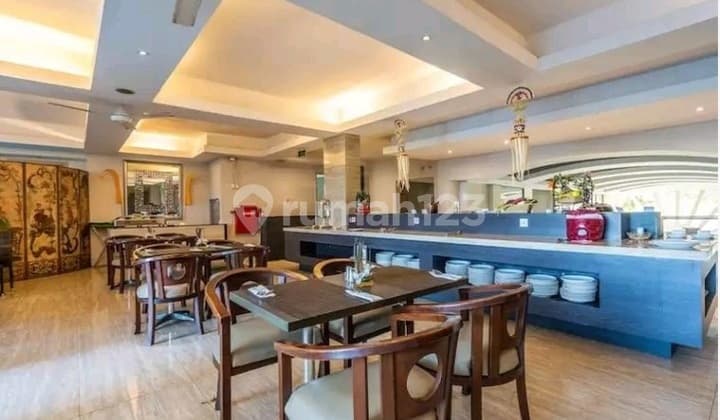 Hotel Bintang 3 Strategis Sunset Road Legian Kuta