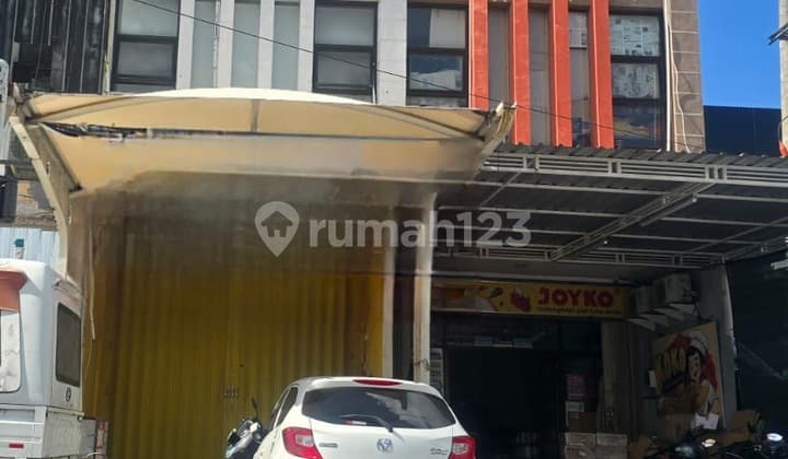 Ruko Premium 3 Lantai Raya Dewi Sri Kuta Bali
