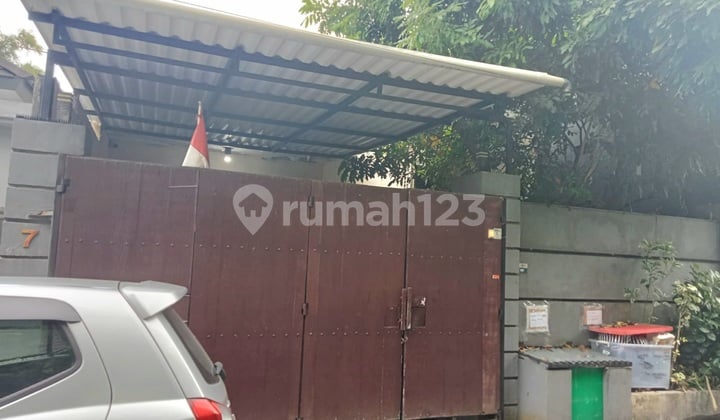 Rumah Strategis Cluster Taman Giri Jimbaran Bali