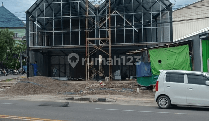 Ruko Mezanine Daerah Bisnis di Mahendradatta Denpasar