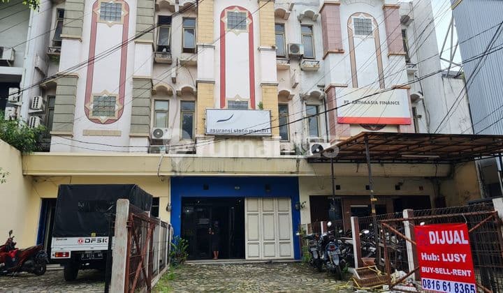 Ready-to-Use BKR Shop House. Great for Office Use.