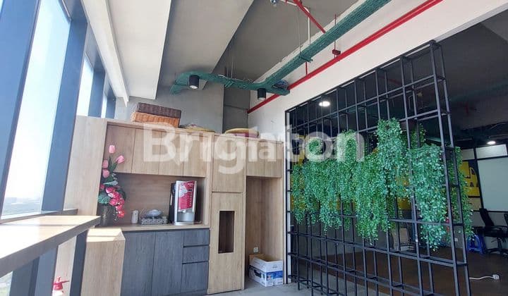 Elegan Office With Meeting Room di Kawasan Elite