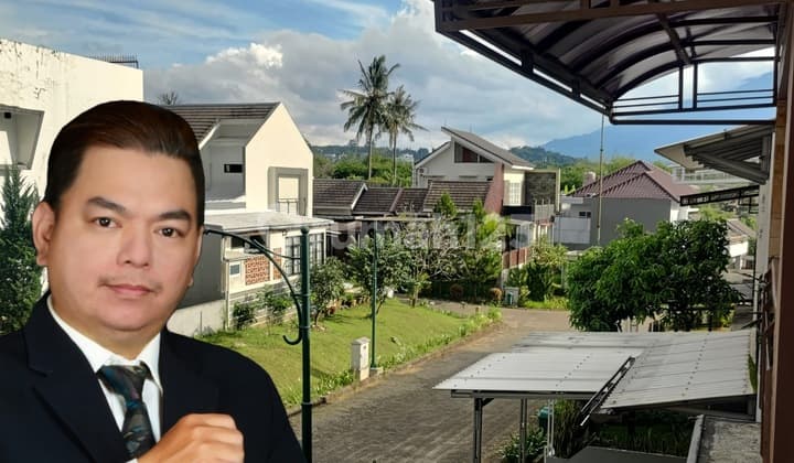 Di Jual Rumah Bagus Furnished 2 Lantai SHM di Royal Tajur Bogor