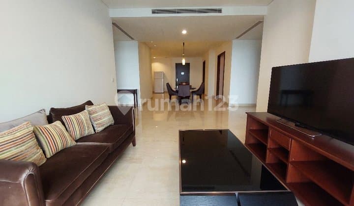 2 br plus 1 study room Pakubuwono House , Best View