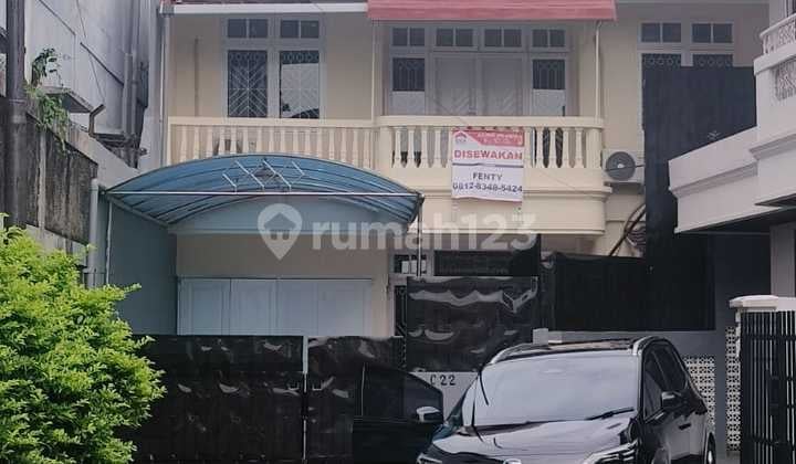 Rumah Terenovasi di Cipinang Muara