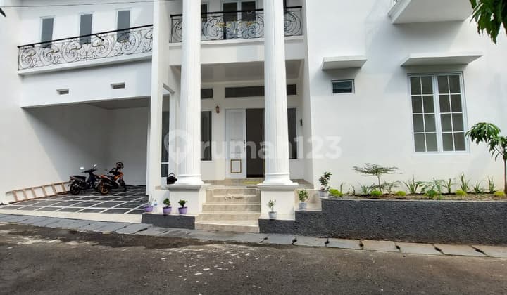 Rumah Baru Mewah Dan Bagus Di Ciracas
