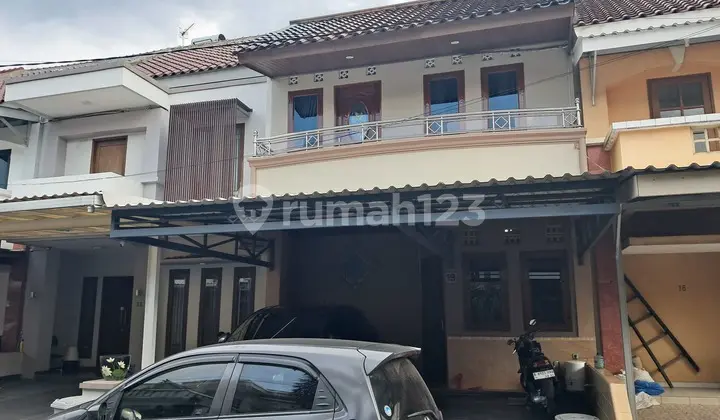Rumah Cantik Siap Huni Dlm Komplek Elit