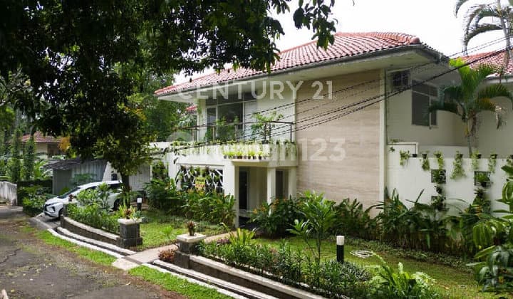 A Charming and Comfortable House in Cilandak, South Jakarta