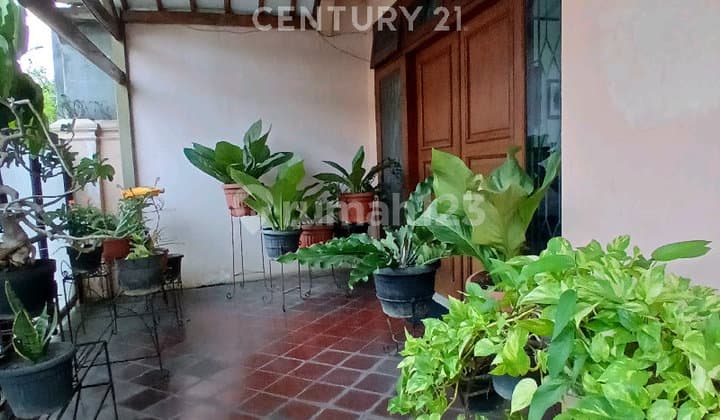 Rumah Dijual Akses LRT Pulomas Busway Rawamangun Jakarta Timur