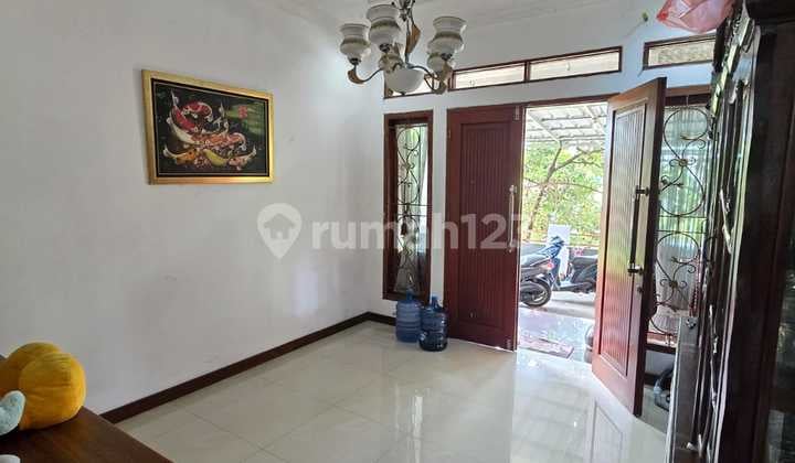 Rumah 2 lantai di Baranansiang Indah dekat Tol dan Jl Raya Pajajaran