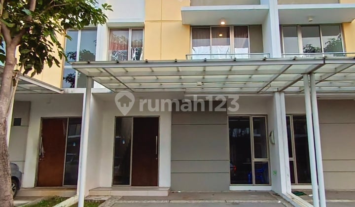 The most affordable 6x10 house in Pik2, neat and eligible for KPR (mortgage).