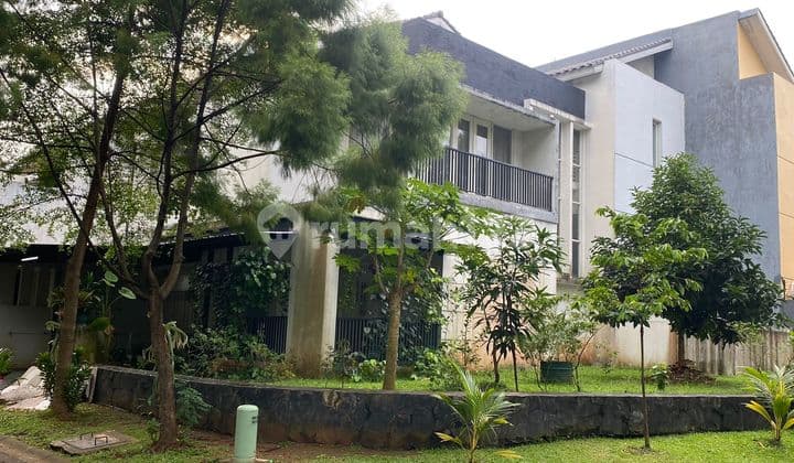 Rumah Mewah Hook Lingkungan Nyaman dan Asri di Kebayoran Bintaro Tangerang Selatan