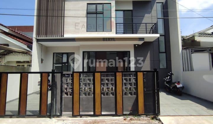 Rumah Baru Modern Minimalis di Sektor 9 Bintaro Jaya