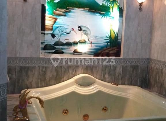 Rumah 2 Lantai SHM Bagus Timur di Kencana Loka Bsd