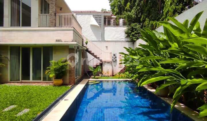 Rumah Mewah Asri Ada Private Pool Di Bintaro Jaya