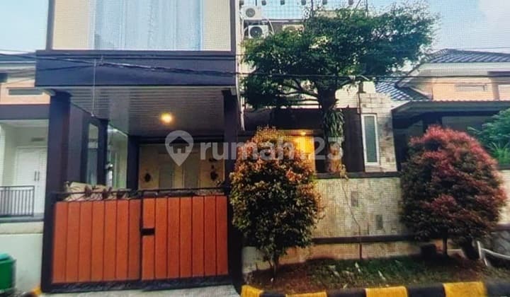 Rumah Bagus 3 Lantai Ada Rooftop Di Cristal Garden Residence