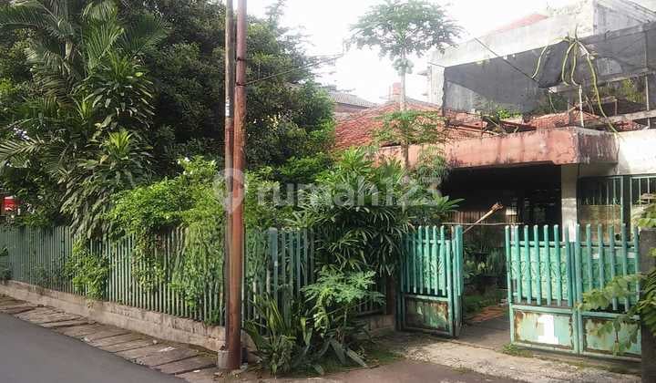 Rumah Lama Luas Lokasi Strategis Di Sektor 1 Jakarta Selatan