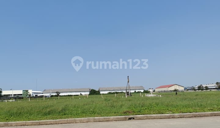 Tanah di Laksana Business Park Tangerang 2790 m² Pakuhaji
