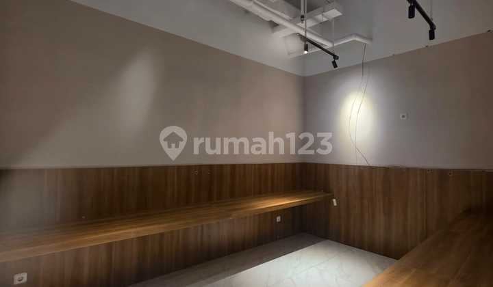For Rent Office Gold Coast, 117M2, Renovated