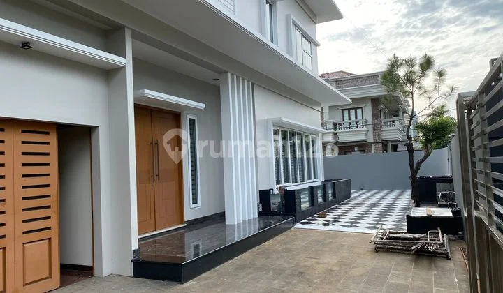 For Rent Pluit Sakti House 6 BR Spacious and Nice