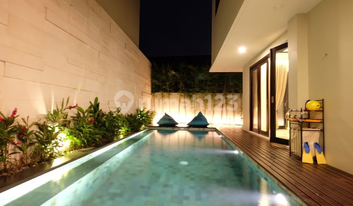 For Sale Premium Cluster House Harvestland Kuta Bali Area 337m2 Corner Type Full Marble Full Furnished French Interior Design There is a Pool Ready to Move In Very Good Rarely Available!!