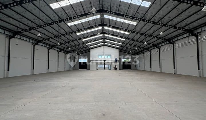 Disewa Gudang Brandnew Laksana Pakuhaji Banten Luas 1860M Ada Office 2 Lantai Rapih Siap Pakai Jarang Ada!!