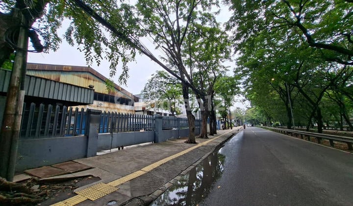 Jalan Raya Sunter Ukuran 20x75 Timur Laut - Cocok Untuk Lapangan Padel / Badmin