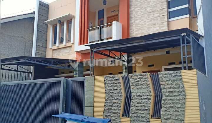 Rumah 3 Lantai plus gudang buat konveksi di Cicalengka Jalan Ramai Cocok Usaha dan Tinggal