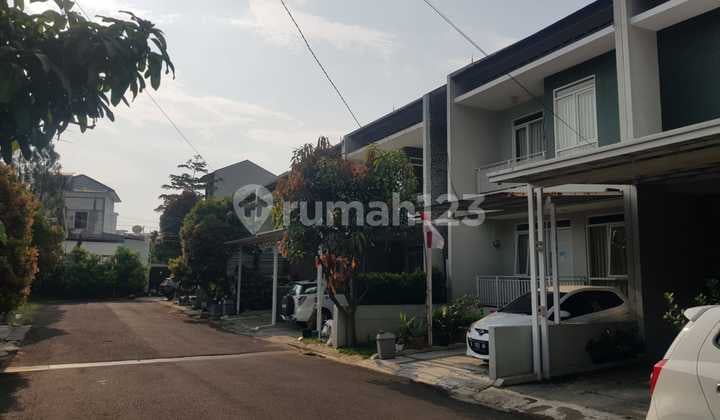 Rumah 2 lantai siap huni di komplek awani bandung barat