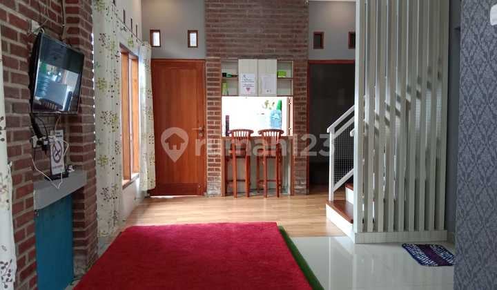 Rumah Villa village Masuk mobil dekat pegunungan Cikole Lembang