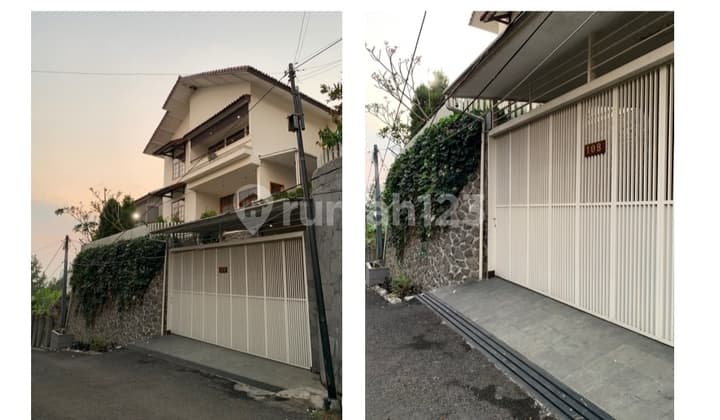 Rumah tiga 3 lantai di dago pakar bandung sejuk dan nyaman