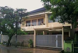 2-Story Luxury House Can Be Used for Office in Antapani, Bandung City